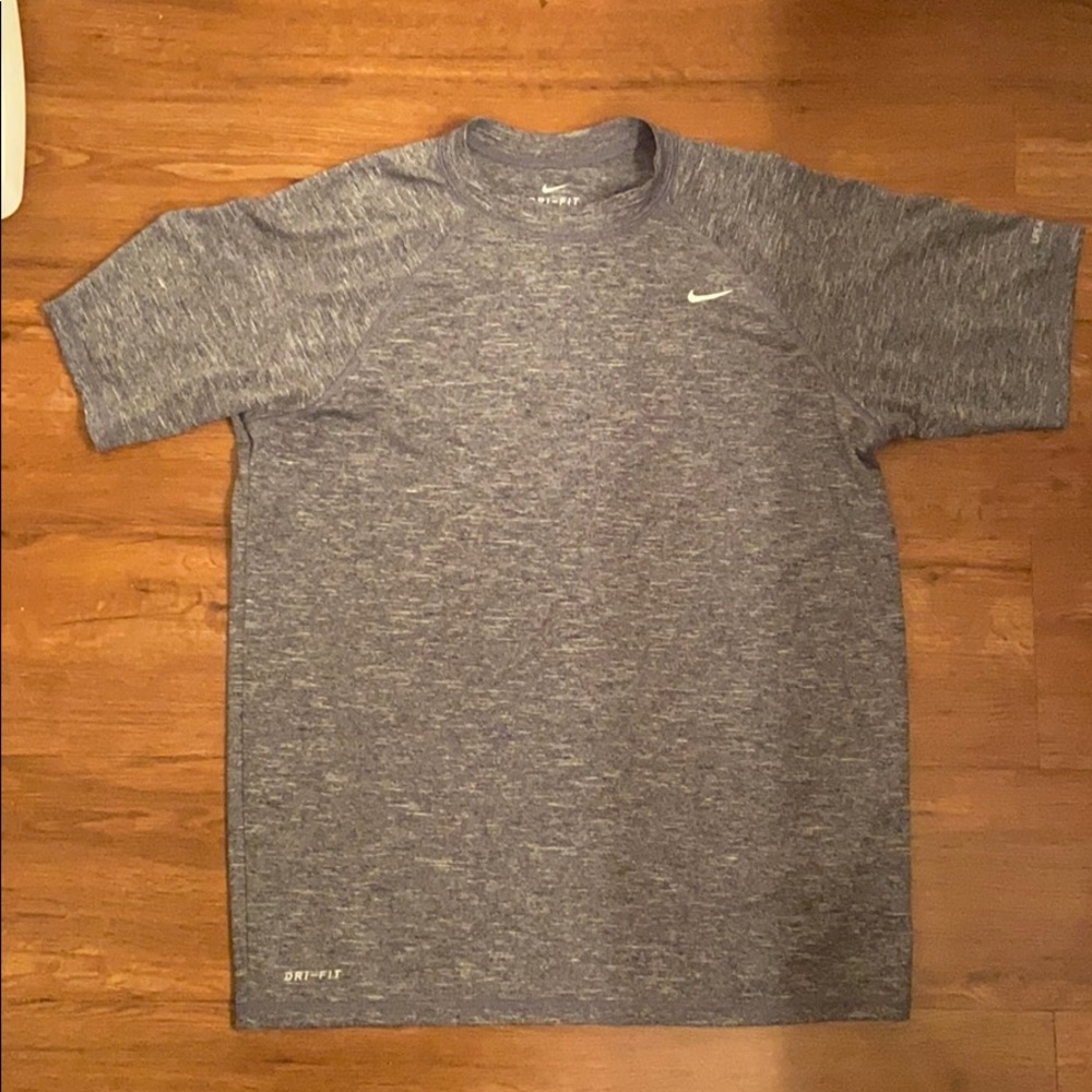 Nike Men’s Dri-Fit T-Shirt